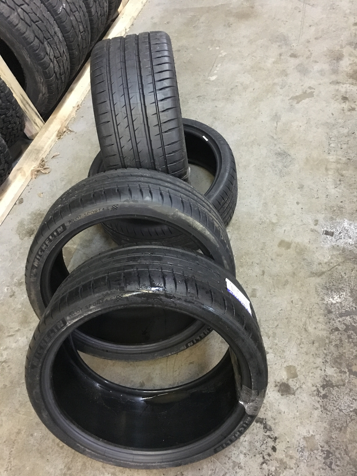 Купить Резину Michelin Pilot Sport 4s