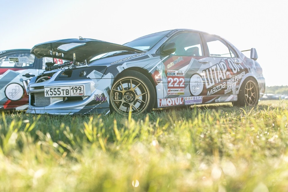 Mitsubishi evo 5. Evolution version. Mitsubishi lancer evo 2003. Эволюция значков виндовс. Мицубиси лансер evo 8.