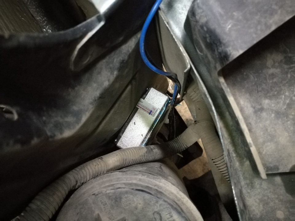 20 ПТФ бош и ксен 5000К — Lada Приора хэтчбек, 1,6 л, 2010 года ...