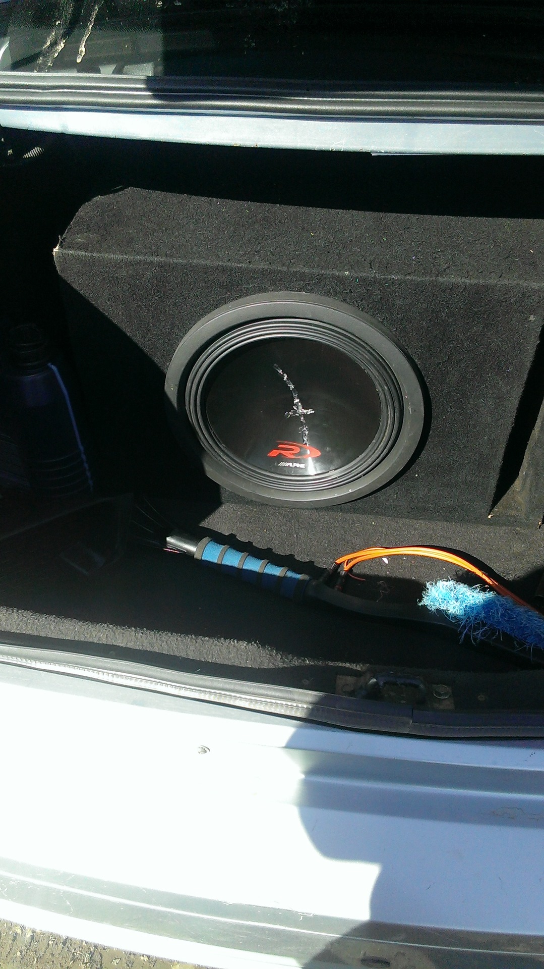 Alpine r12 1000 RMS