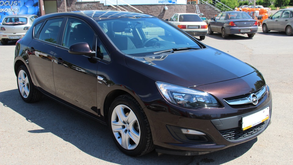 Opel Astra Неземная шоколадка