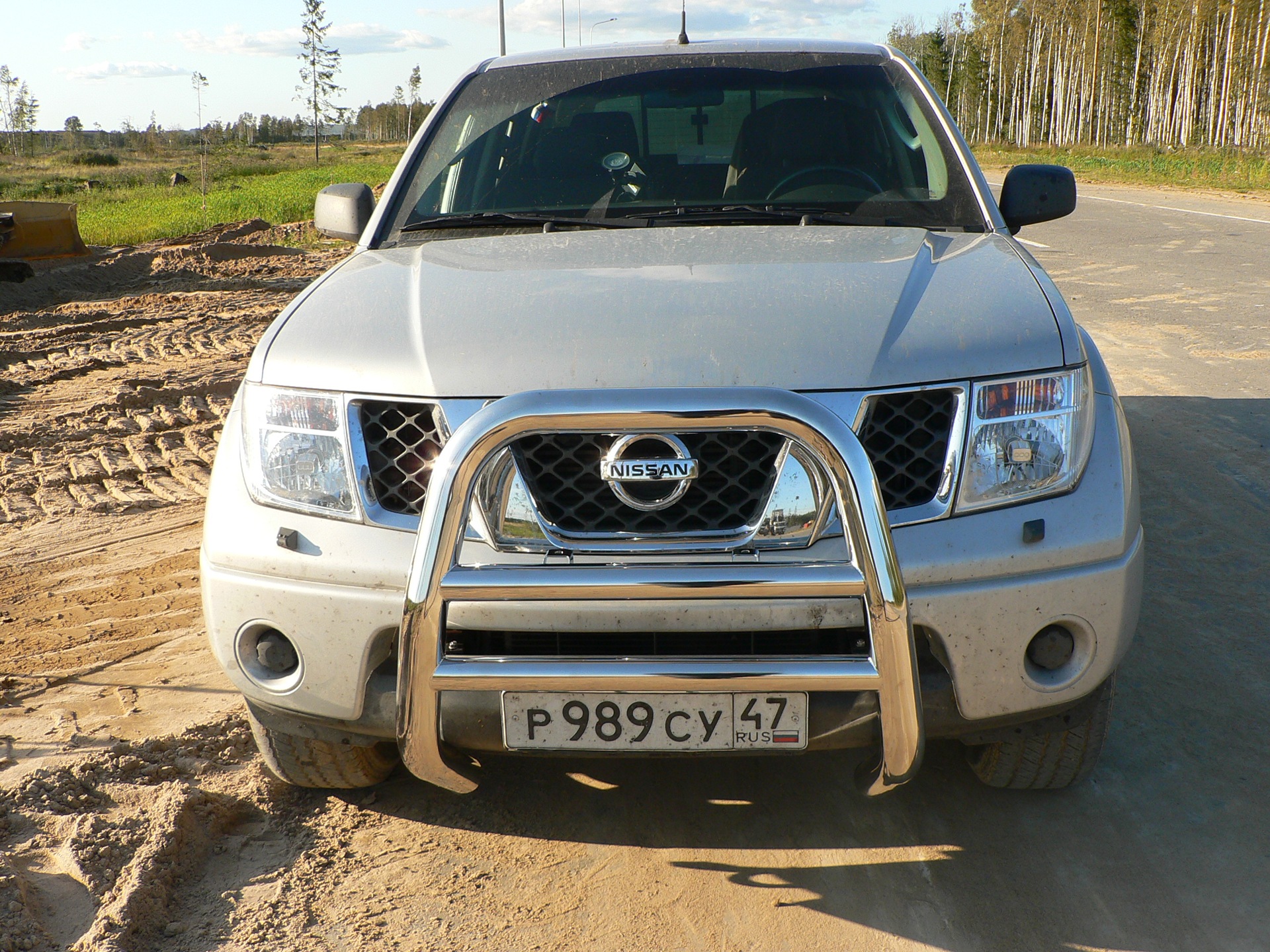 Nissan Pathfinder с кенгурятником