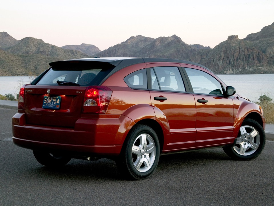 Dodge caliber фото