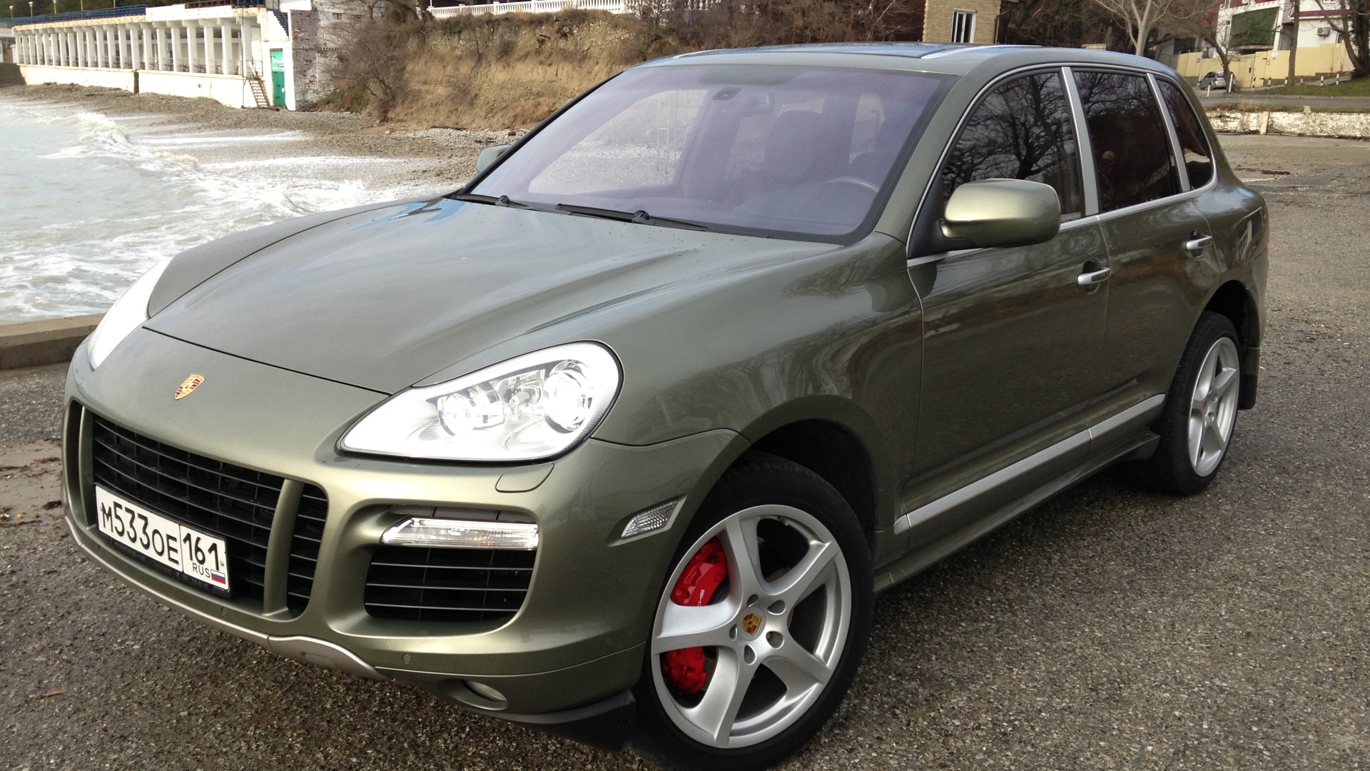 Porsche Cayenne 1