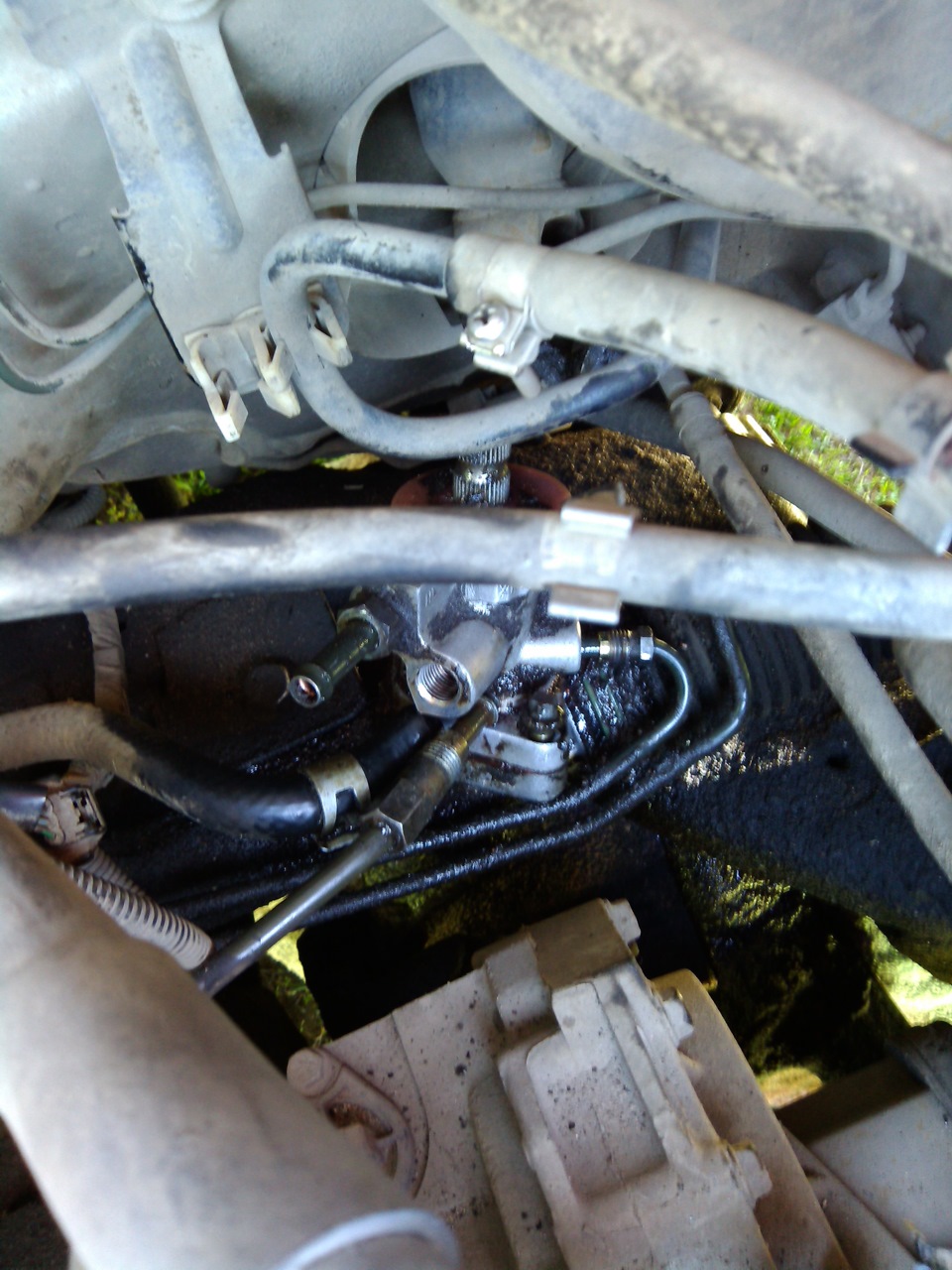 Замена преусловутого верхнего сальника рулевой рейки. — DRIVE2