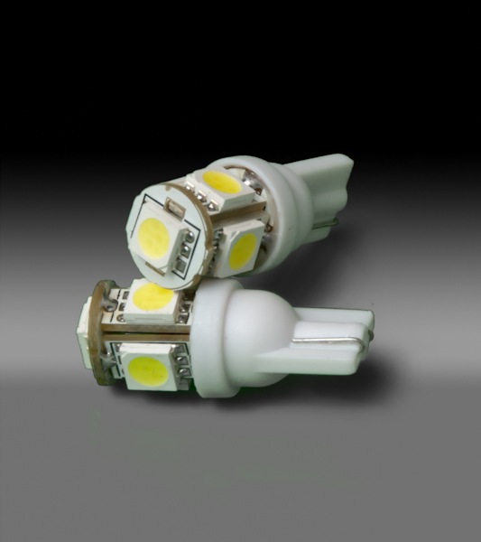 Диоды вместо ламп, в задних фонарях. — Mitsubishi Lancer IX, 1,6 л ...