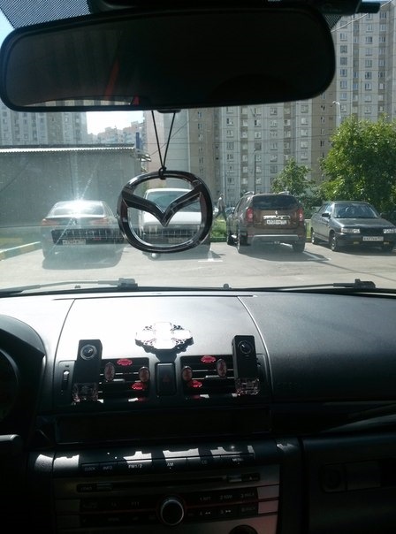 Значок — Mazda 3 (1G) BK, 1,6 л, 2007 года | аксессуары | DRIVE2