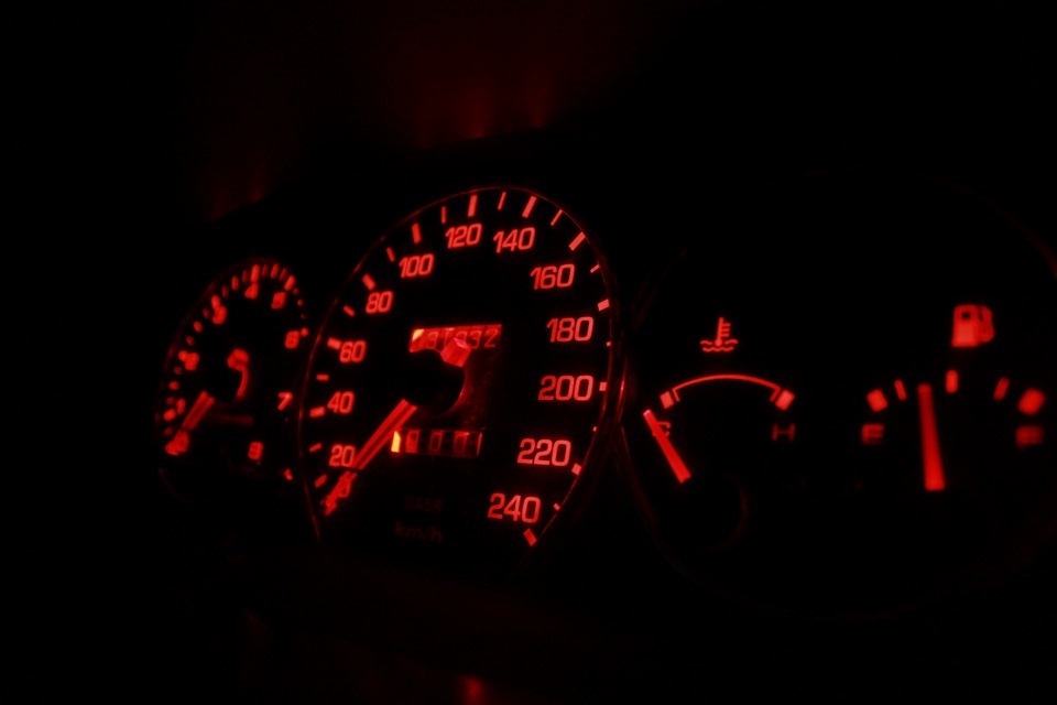 Приборка. Тусклый зеленый свет испытание для нервов — DRIVE2