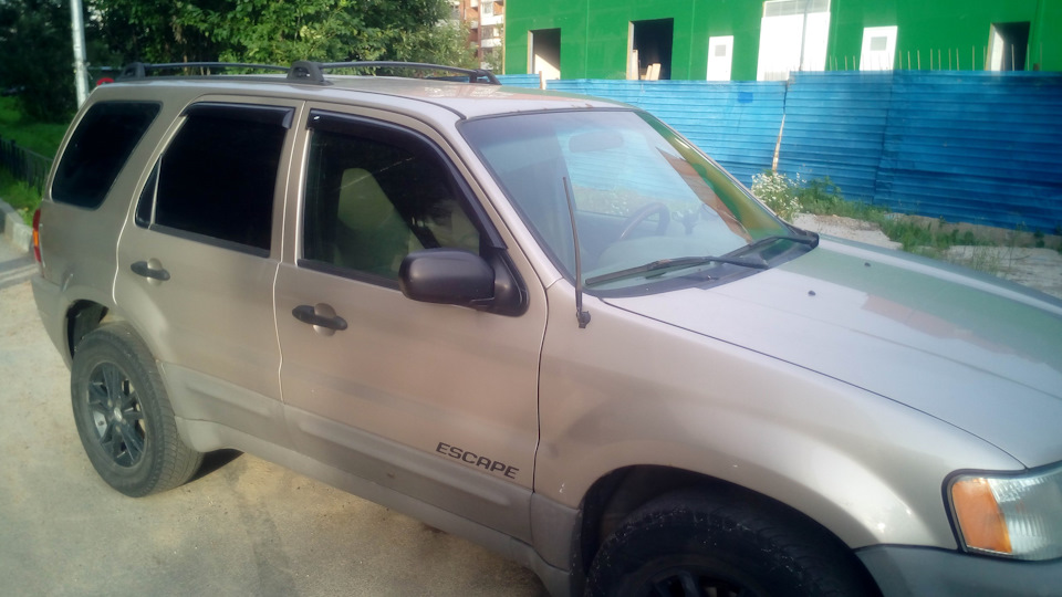 Упала педаль сцепления — Ford Escape (1G), 2 л, 2001 года | поломка ...