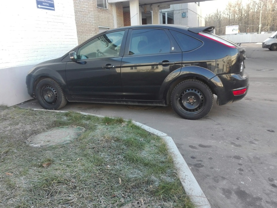 Продаю/ обменяю на 3-х дверный Фокус! — Ford Focus Hatchback II, 2 л ...