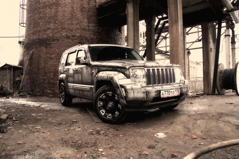 Фото в бортжурнале Jeep Cherokee (KK)