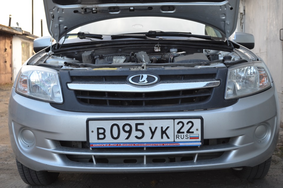 Решетка и реснички — Lada Гранта (1G), 1,6 л, 2012 года | тюнинг | DRIVE2