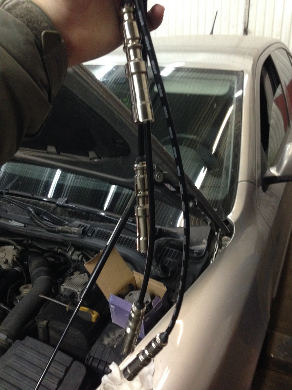 Катушка и наконечники свечей зажигания — Skoda Octavia A5 Mk2, 1,6 л ...