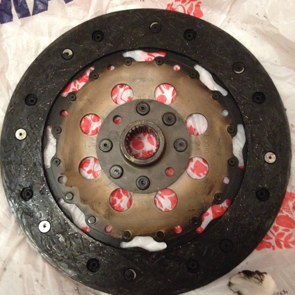 Замена сцепления — Nissan X-Trail I (t30), 2,2 л, 2005 года ...