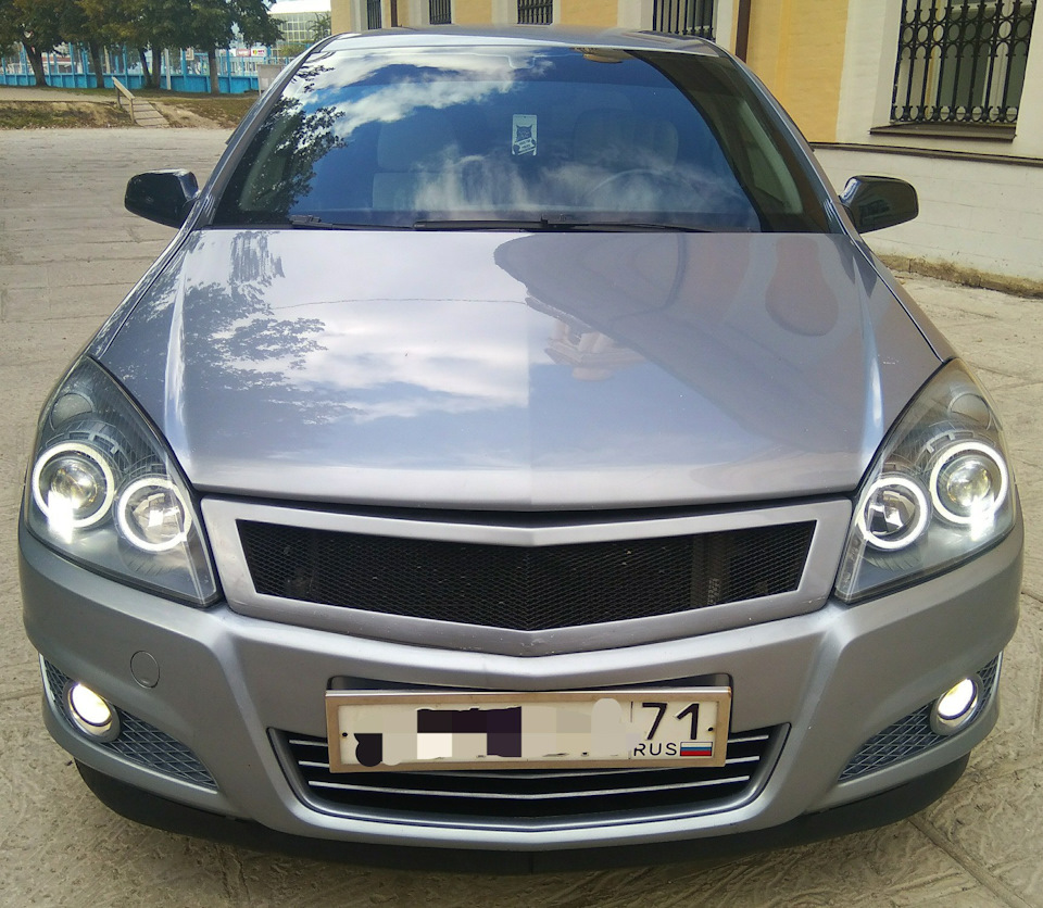 Opel Astra (H). Светодиодные вставки в галогенные фары — TAU tech на DRIVE2