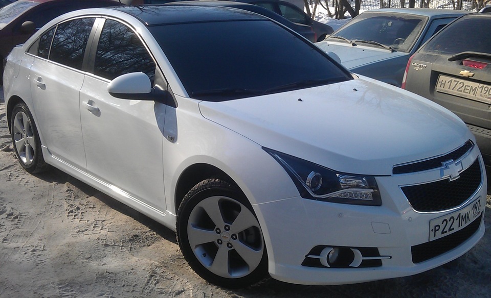 Chevrolet Cruze белый матовый