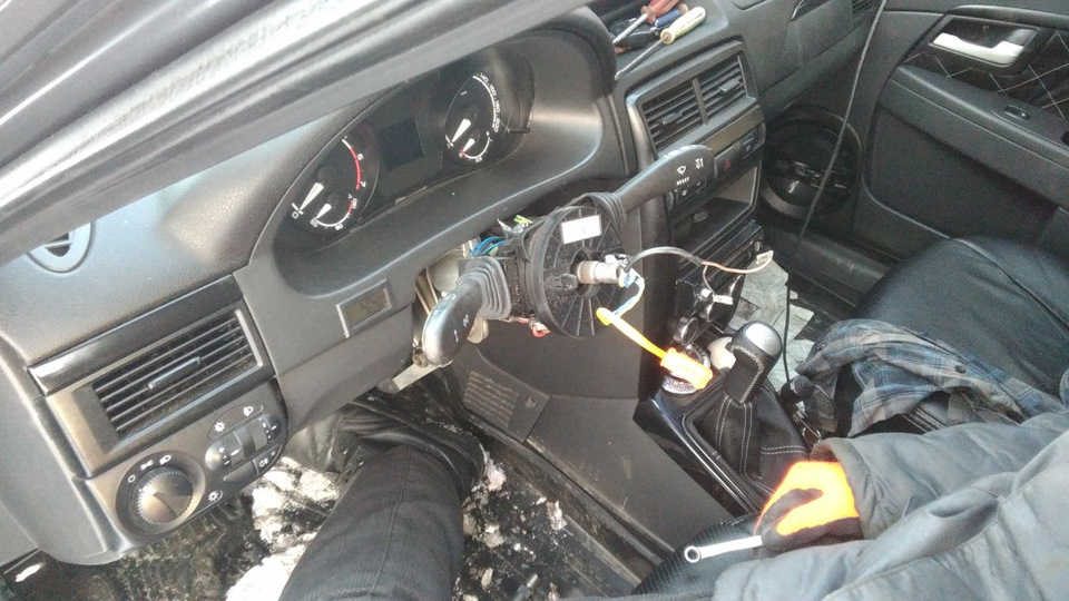 ce4509es 960 Как отпустить руль на приоре