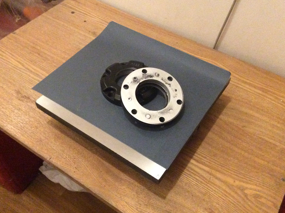 отшлифовал плоскость на поверочной плите — Toyota Land Cruiser Prado 70-series