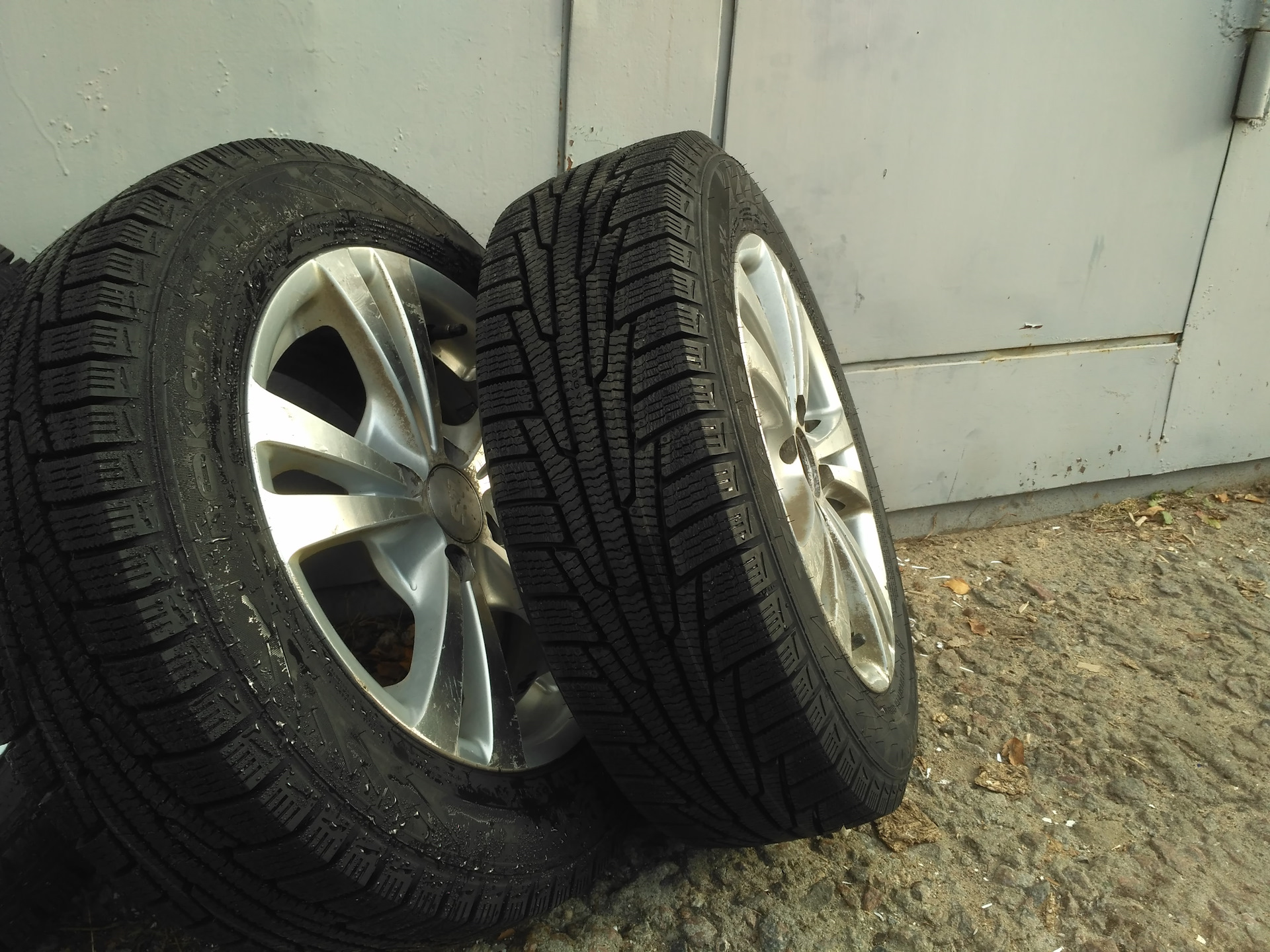 Nokian nordman rs2 r14