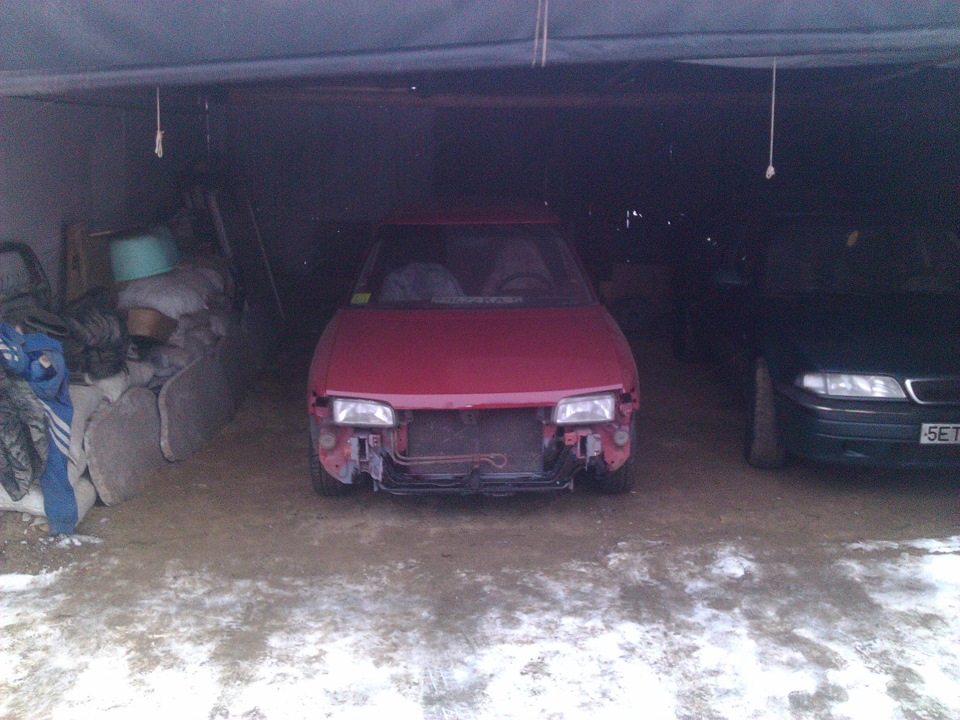 Свет уже где-то рядом … — Mazda 323 IV, 1,3 л, 1993 года | кузовной ...