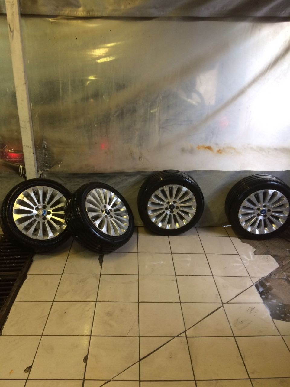 ПРОДАНО! колеса с летней резиной в сборе R17 — Ford Mondeo IV, 2,3 л ...