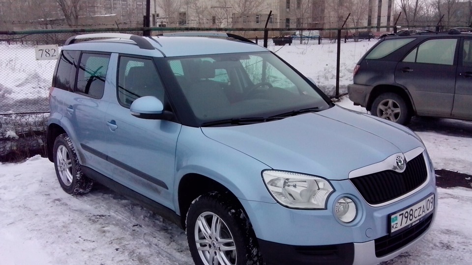 Етти отзывы. Skoda Yeti 1.2. Шкода Йети 2012. Skoda Yeti турбо. Шкода Йети 1.2 турбо.