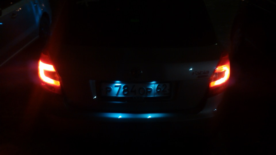 Опять заменил свет — Skoda Fabia Mk2, 1,4 л, 2007 года | электроника ...