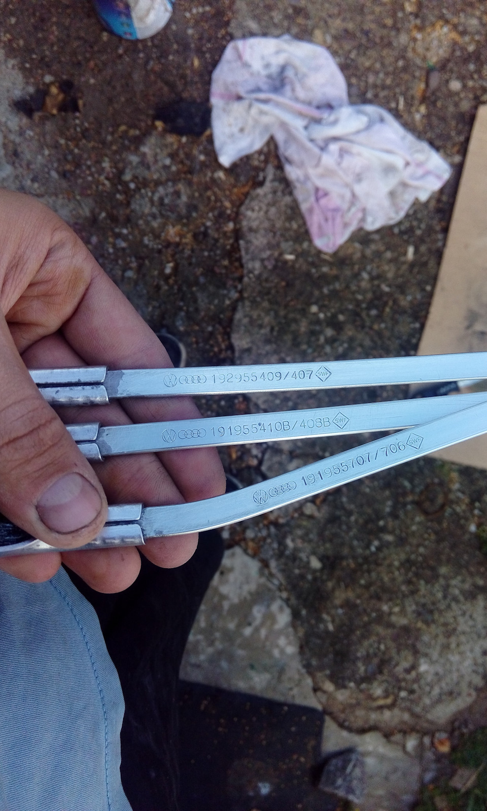 Фото в бортжурнале Volkswagen Golf GTI Mk2. Запчасти на фото: 191955410B, 191955707