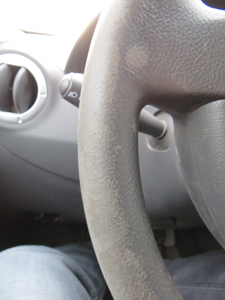 Как поменять руль на рено логан Оплетка на руль - Renault Logan (1G), 1,6 л, 2010 года аксессуары DRIVE2