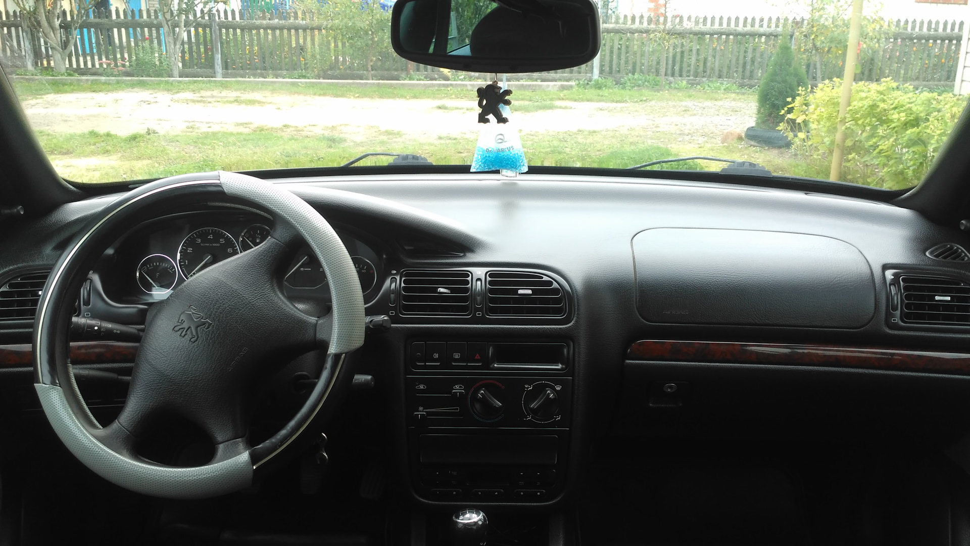 Вставка под дерево на бардачок пежо 406 — Peugeot 406, 3 л, 1997 года ...