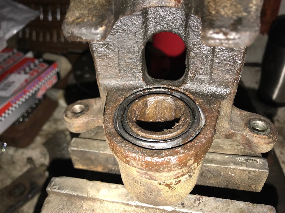 Суппорт тормоза заднего т150. Переборка заднего суппорта opel astra h. Задние суппорта mitsubishi galant 6. Задний суппорт ниссан премьера п 12. Задний суппорт фольксваген туран.