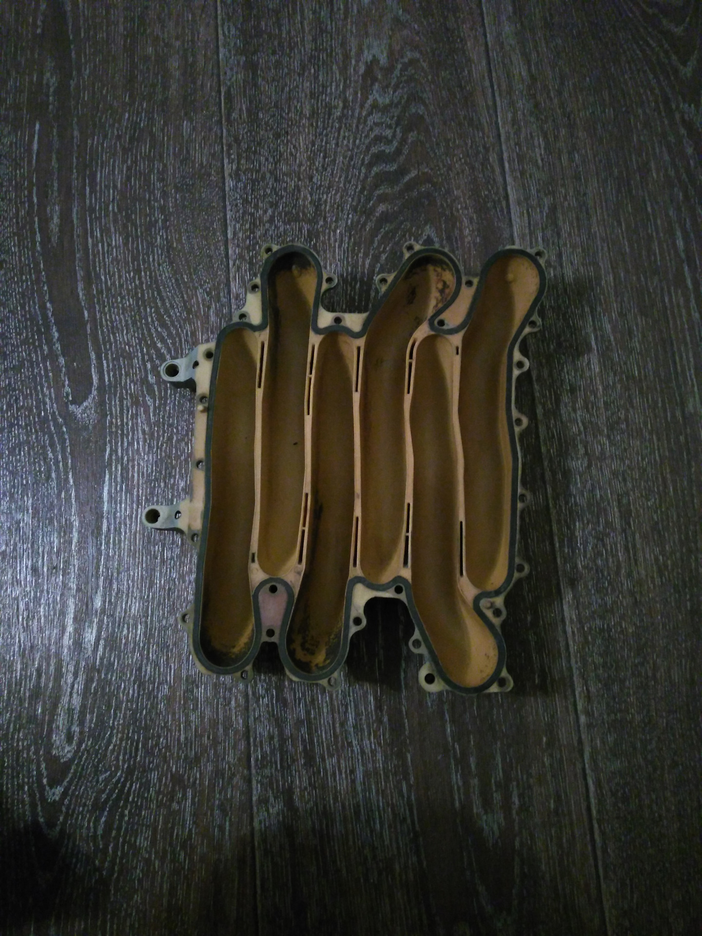 Решил почистить впускной коллектор — Audi A6 (C4), 2,6 л, 1994 года ...