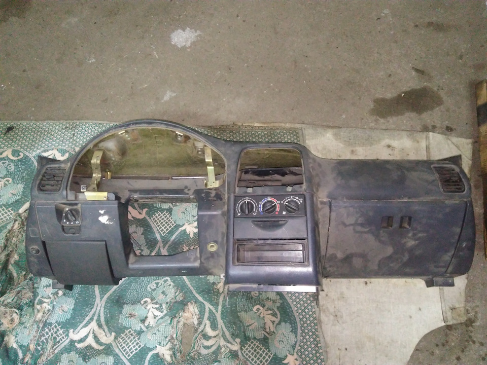 Накладка понели ВАЗ 2112 Евро-3(Начало) — Lada 21103, 1,5 л, 2003 года ...