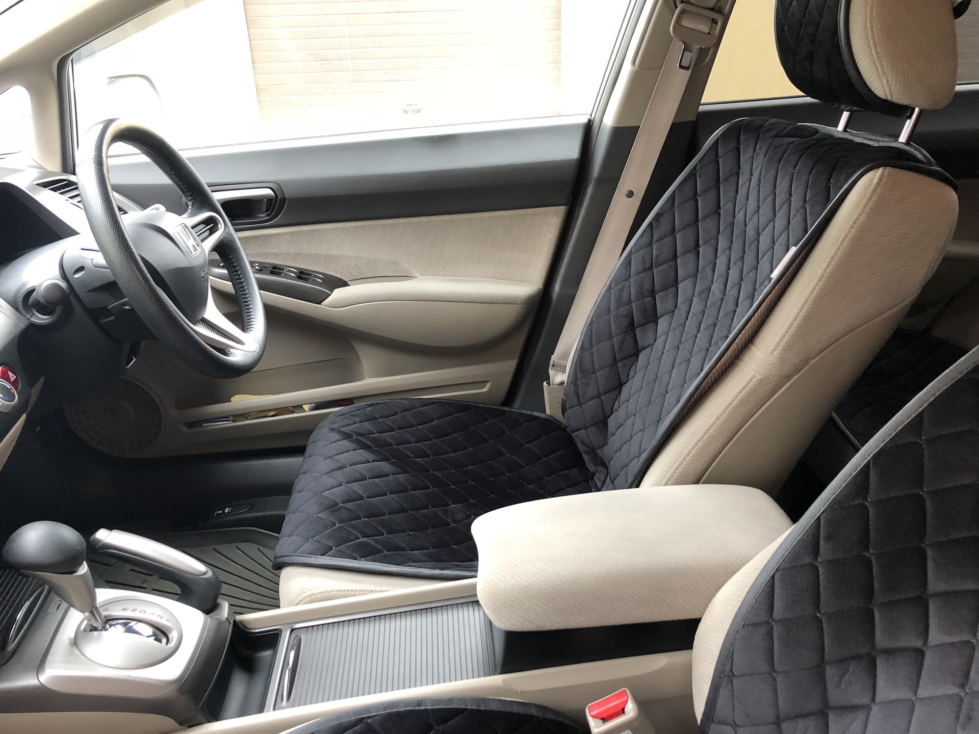 накидки на автокресла. накидки на сиденья тойота рав 4 2007. накидки на сиденья автомобиля. накидки на сидения на 4 сидения.