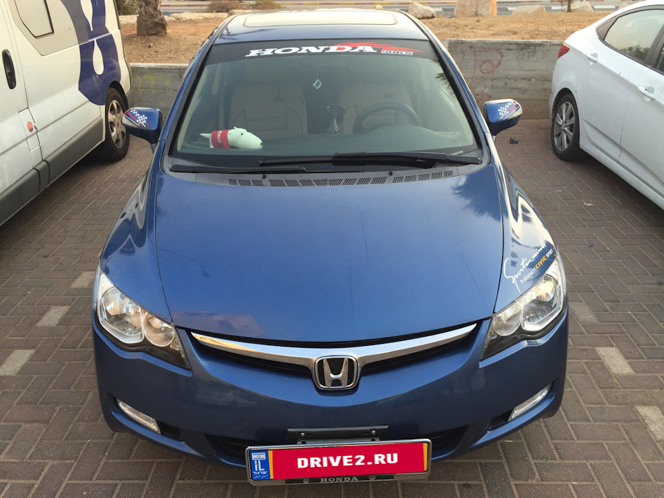 Наклейки на боковые зеркала заднего вида, и на лобовое стекло. — Honda ...