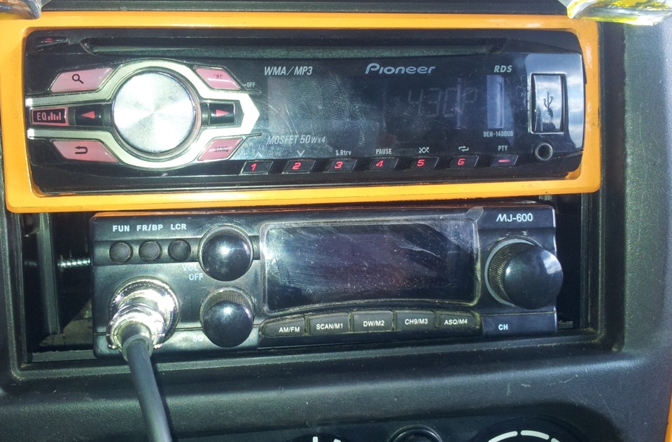 1. Рация — Suzuki Jimny, 1,5 л, 2008 года | аксессуары | DRIVE2