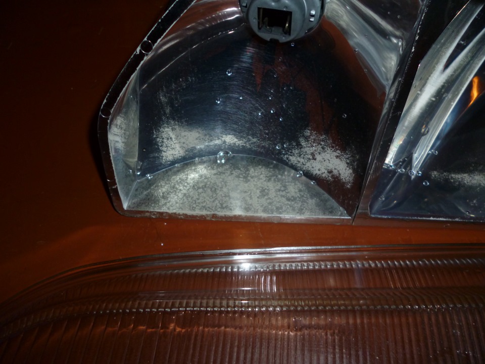 помыл фары) замена отражателя! — Ford Sierra, 2 л, 1990 года | мойка ...