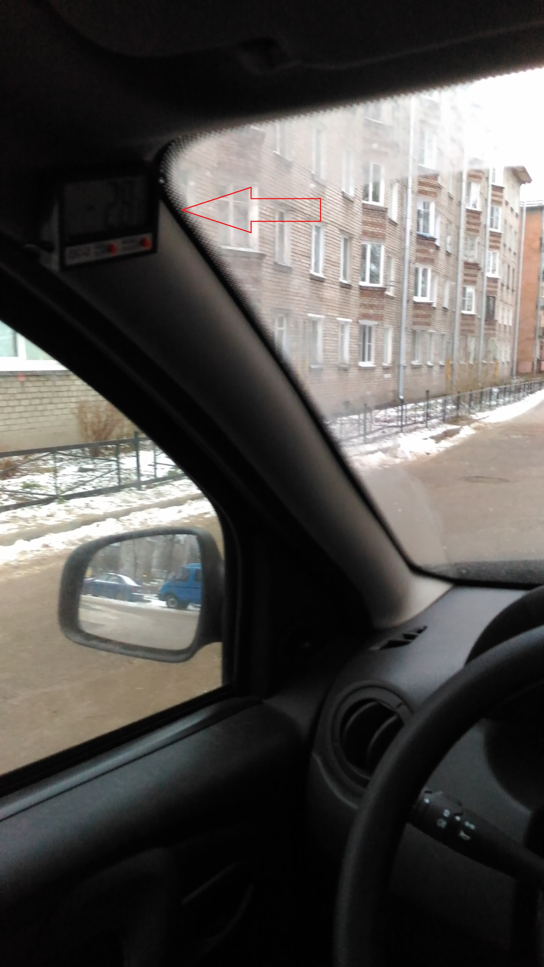 Термометр в салон — Renault Duster (1G), 1,6 л, 2014 года | аксессуары ...