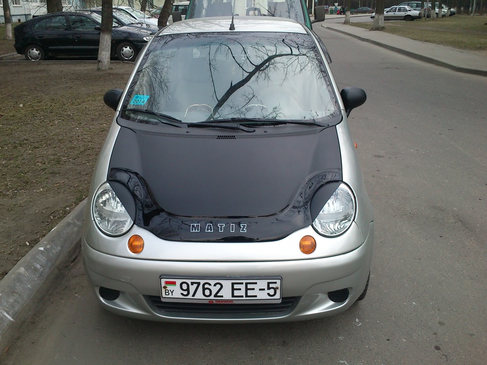 Наклейки на капот Daewoo Matiz