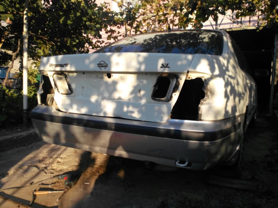 Замена кузовных элементов — Nissan Primera (P11), 1,6 л, 1998 года ...