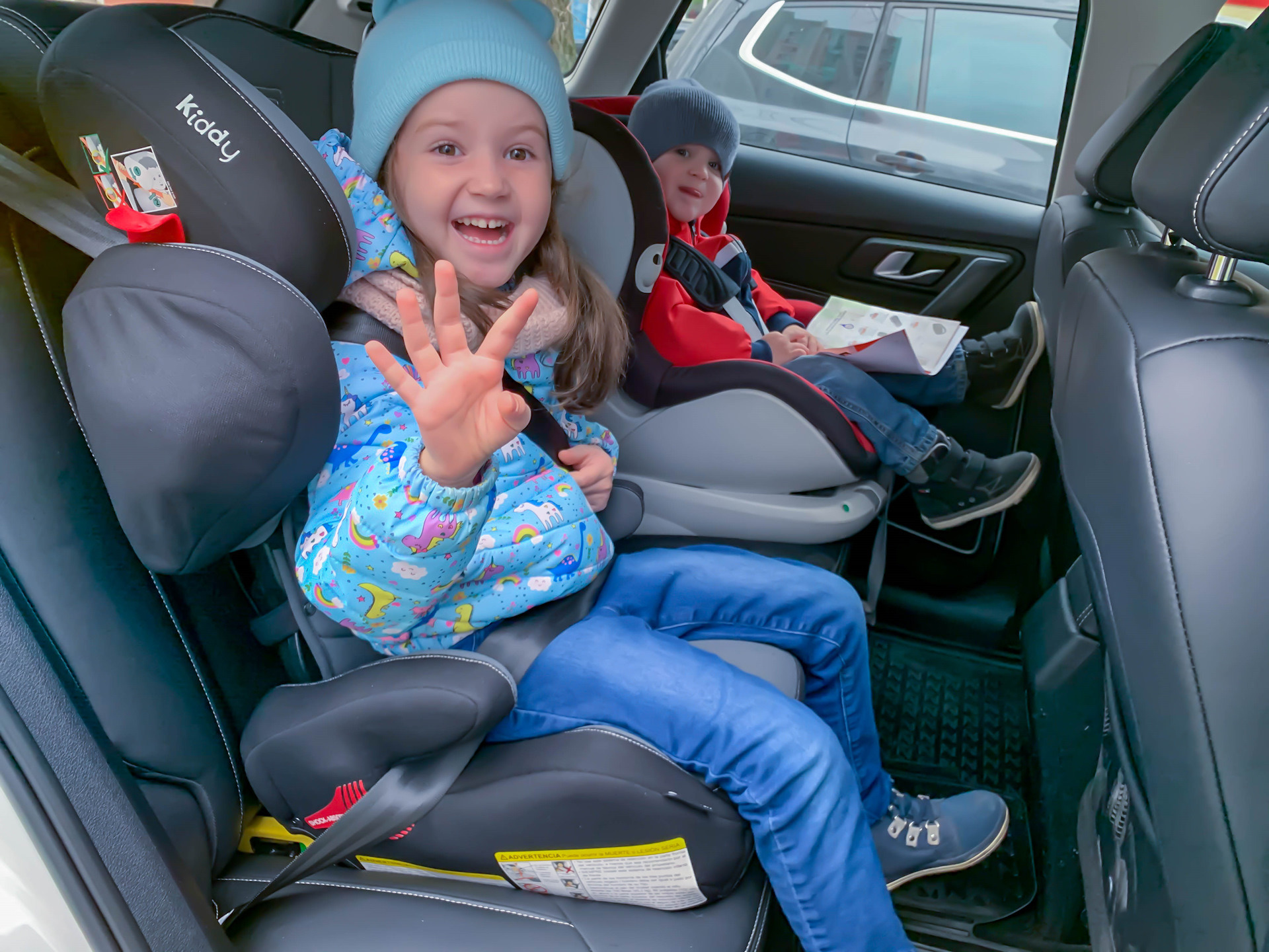 Как прикрепить кресло детское на переднее сиденье автомобиля