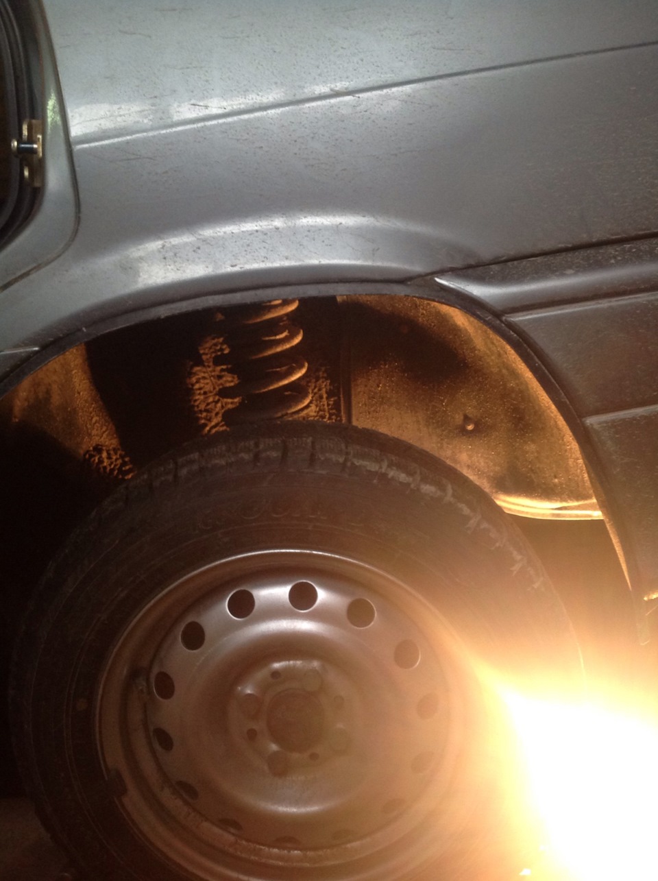 Вибрация на ХХ и просевший зад. — Lada 2114, 1,5 л, 2005 года ...