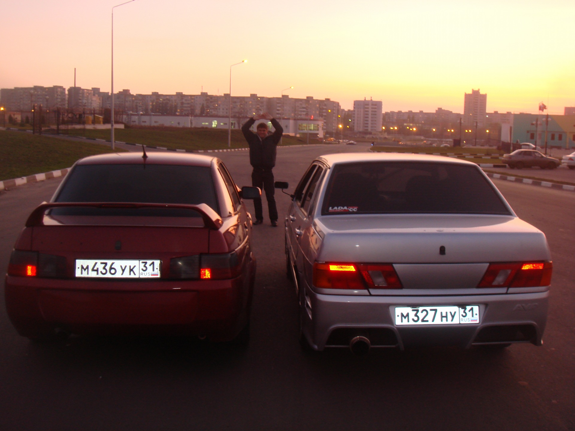 2110 VS. 2115 — Lada 21103, 1,5 л, 2002 года | фотография | DRIVE2