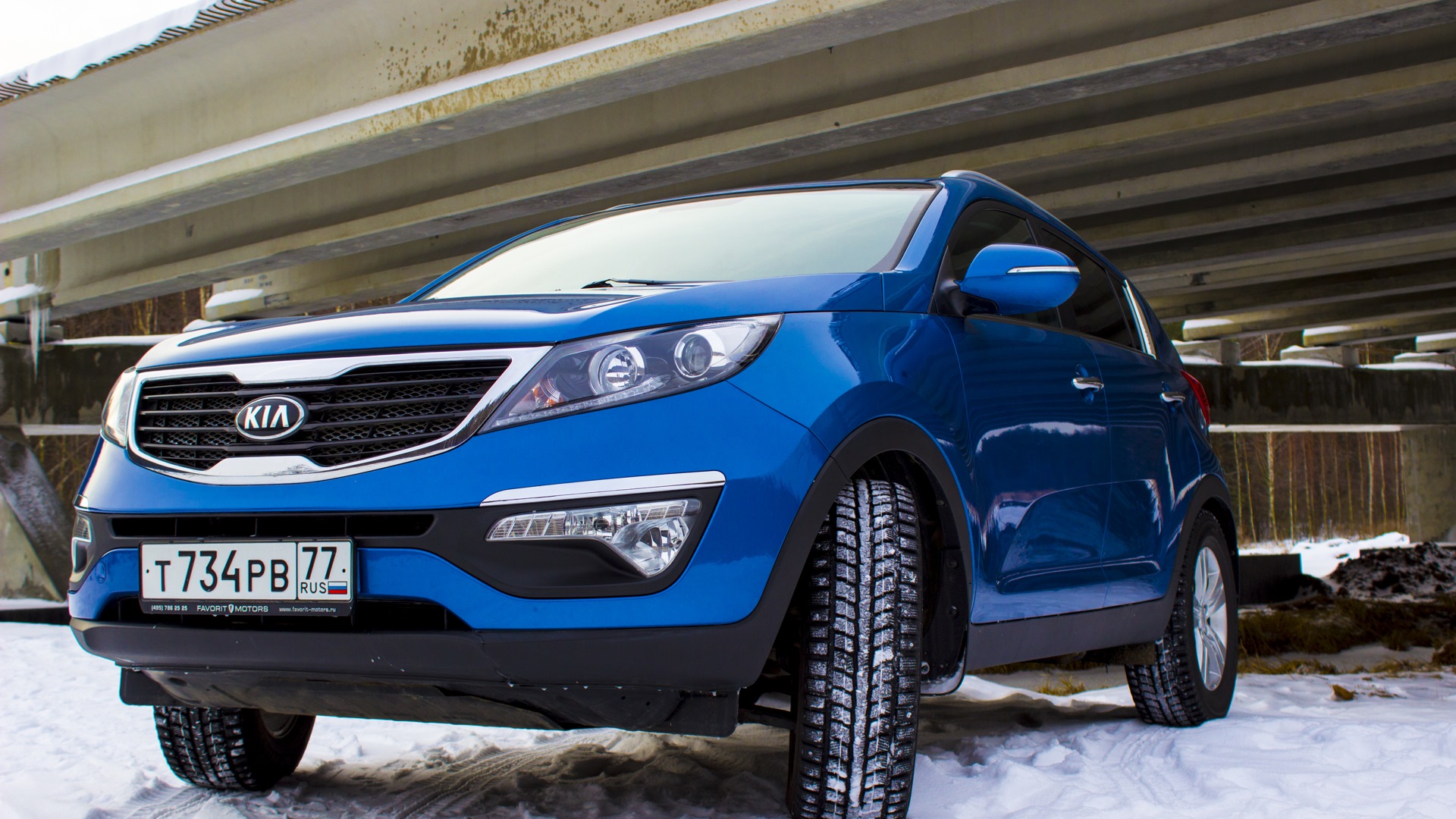 Kia Sportage 2013 РіРѕР»СѓР±РѕР№