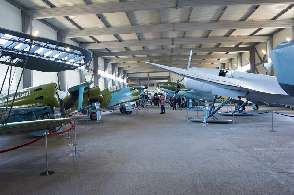 ла-17. архангельск авиационный музей. музее ввс северного флота в сафоново. музей северной авиации. музей авиации северного флота в сафоново в 90е.