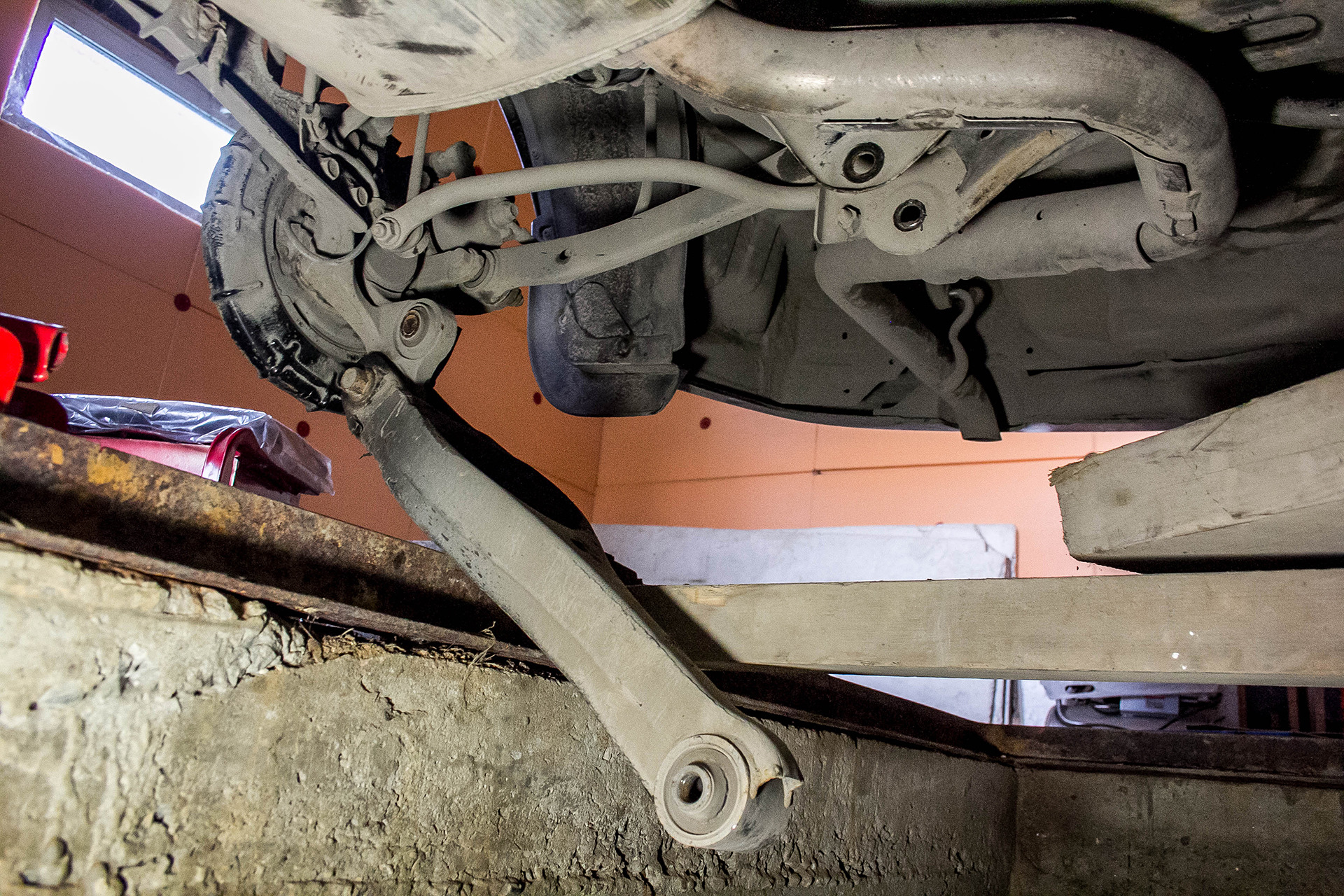 замена задней пружины сид