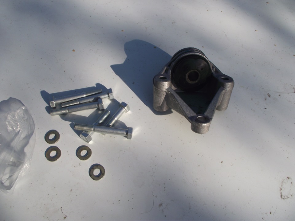 Проблемная замена треснувшего краба — LADA 21083, 1,5 л., 2000 года ...