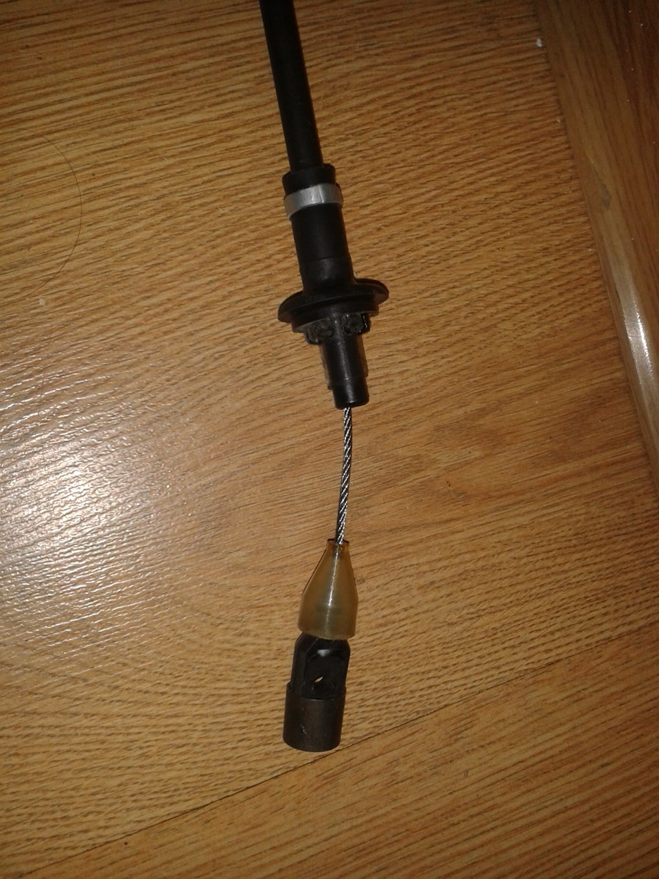 Порвался трос газа — Ford Escort Mk4, 1,4 л, 1987 года | своими руками ...