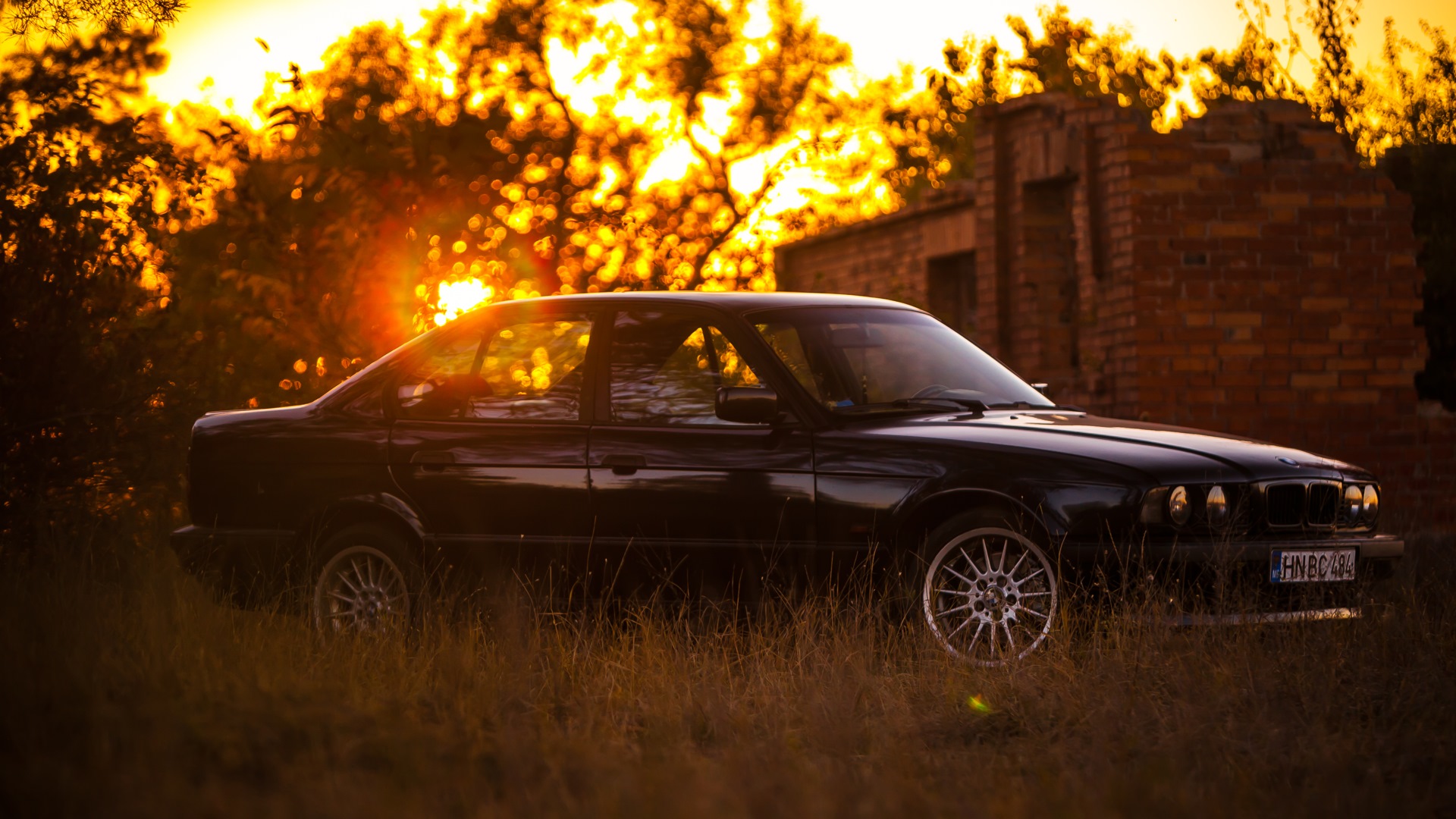 BMW e34 на берегу моря