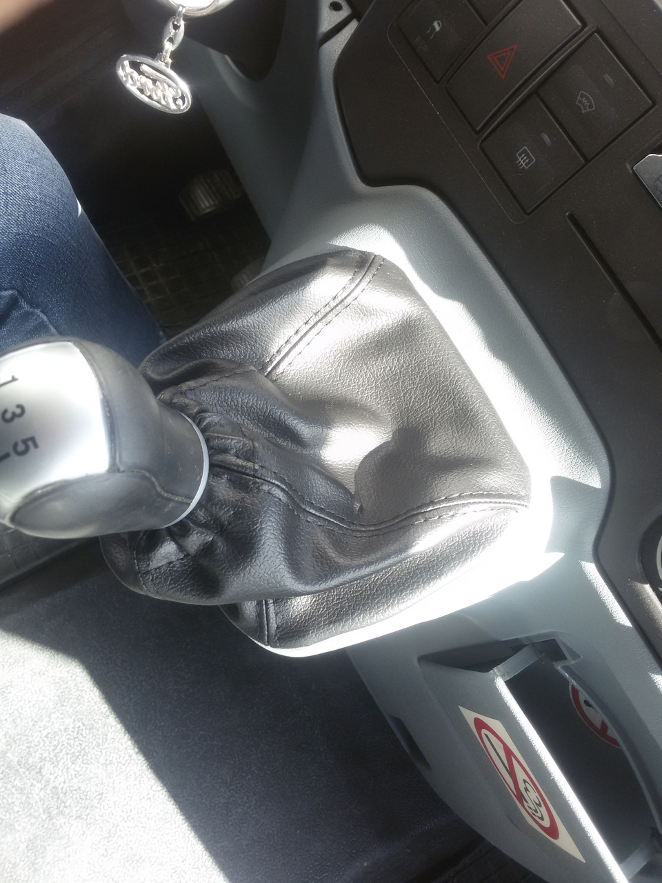 7 — Ford Transit (7G)